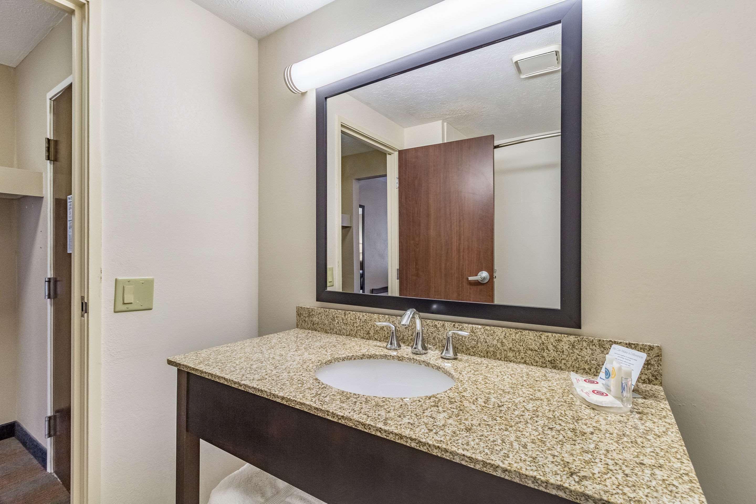 Comfort Inn Independence Luaran gambar