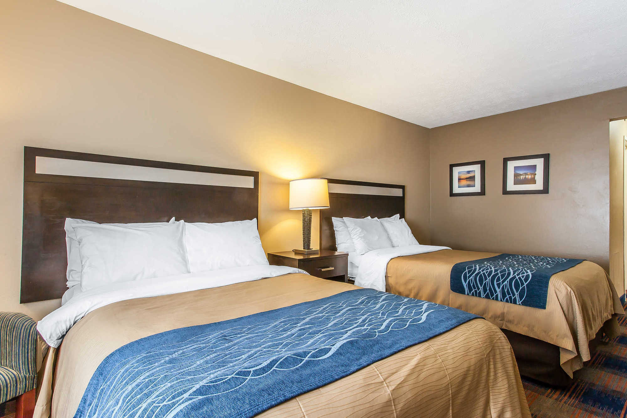 Comfort Inn Independence Bilik gambar